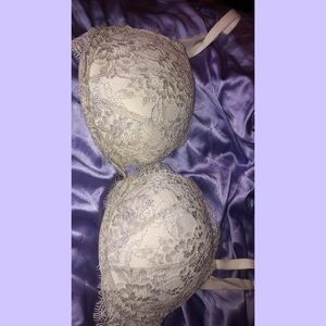 VICTORIA’S SECRET DREAM ANGELS LACE PUSH UP